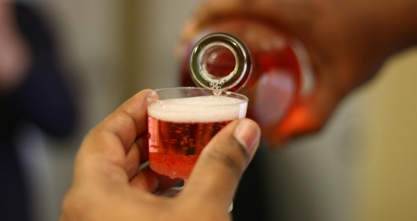 Can Delta 9 Gummies Replace Alcohol for Relaxation
