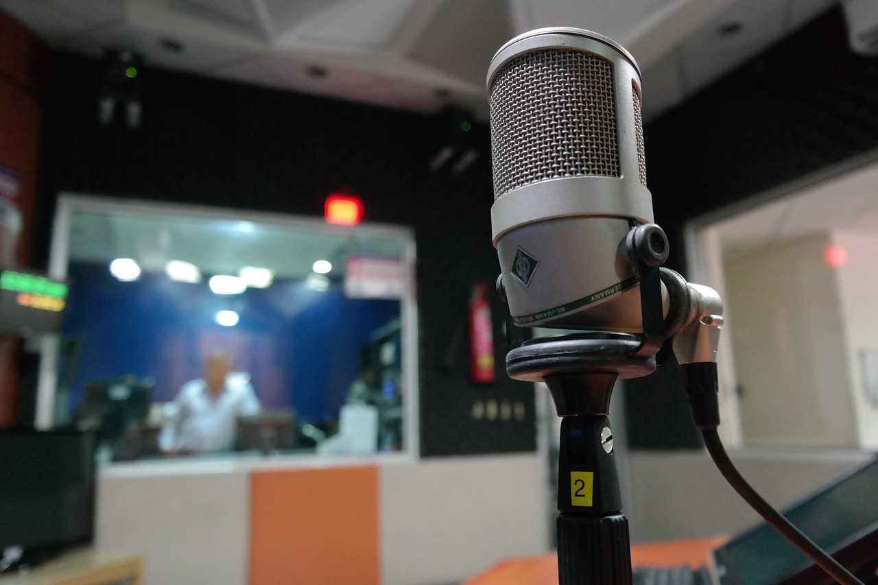 Microphone, study, radio — GClub Direct: Your Guide to Online Casino Etiquette