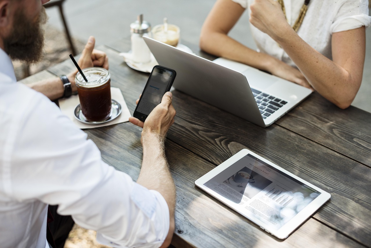 Agreement, brainstorming, coffee — "Quick and Simple: Download MT4 to Start Your Trading Journey"